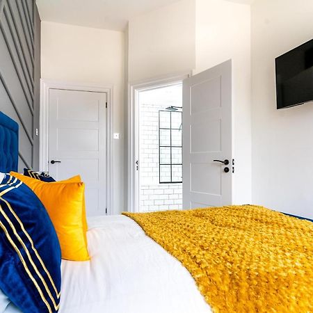 Cheerful 2 Bedroom Homely Apartment, Sleeps 6 Guest Comfy, 3X Double Bed, Parking, Free Wifi, Suitable For Business, Leisure Guest,Glasgow, Glasgow West End, Near City Centre Dış mekan fotoğraf