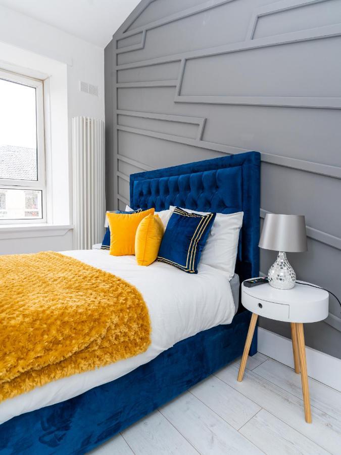 Cheerful 2 Bedroom Homely Apartment, Sleeps 6 Guest Comfy, 3X Double Bed, Parking, Free Wifi, Suitable For Business, Leisure Guest,Glasgow, Glasgow West End, Near City Centre Dış mekan fotoğraf